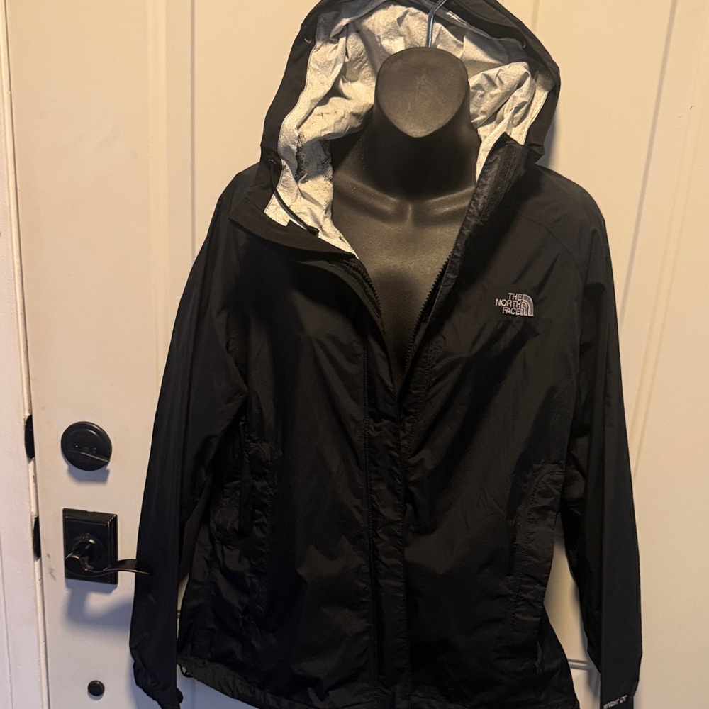 NWOT The North Face Women's Black Hooded Ski Jacket